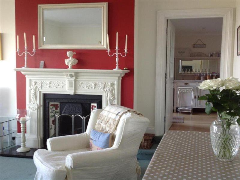 Bassets House Bed & Breakfast Eastbourne Exterior photo