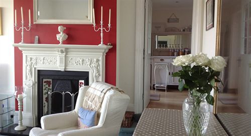 Bassets House Bed & Breakfast Eastbourne Exterior photo